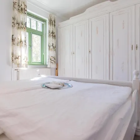 Ferienhaussiedlung Strandperlen Sanddornhof 3c Wustrow (Fischland)